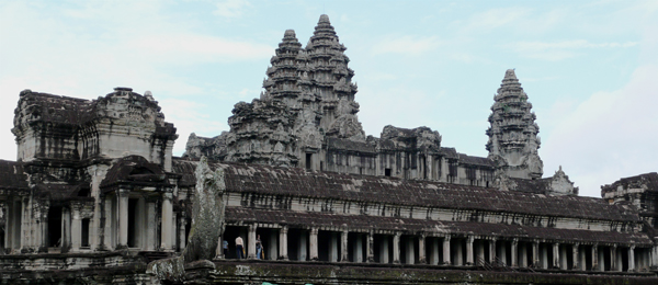 Cambodia's Angkor Wat a 'Happy' Place to Visit