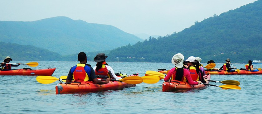 Paddlers make a Splash in Hong Kong