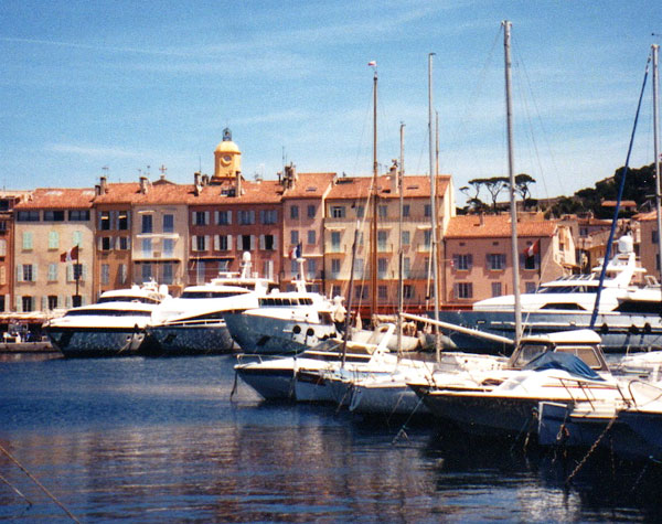 St. Tropez: Sun puts this jet-set town in the spotlight