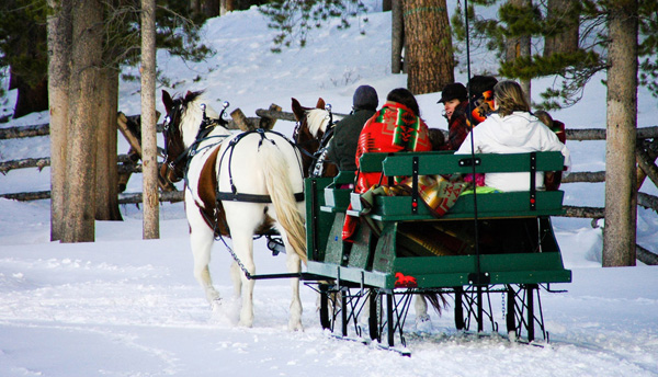 Skiers have Devil of a Time in Colorado