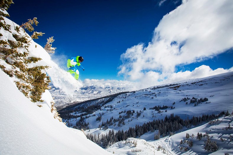 Snowmass Steps out from Shadows of Aspan