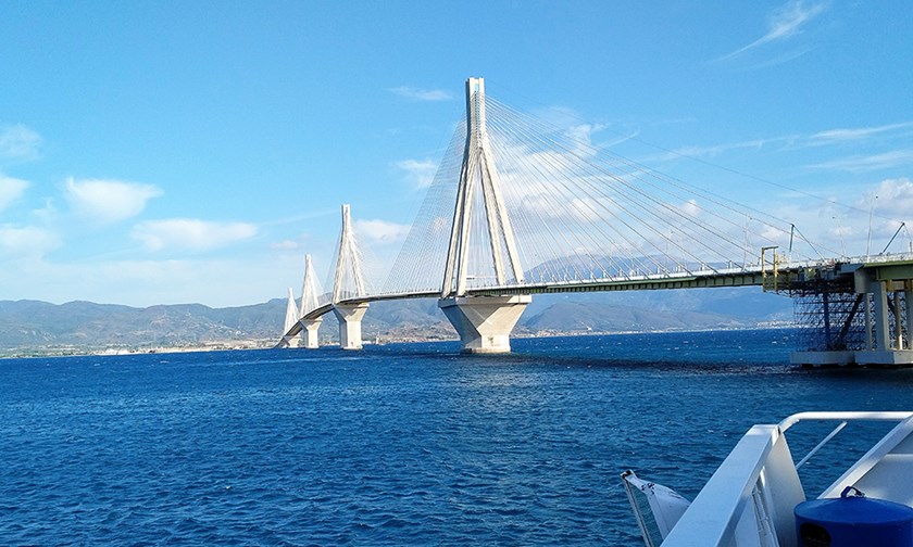 Bridging the Gulf in Greece